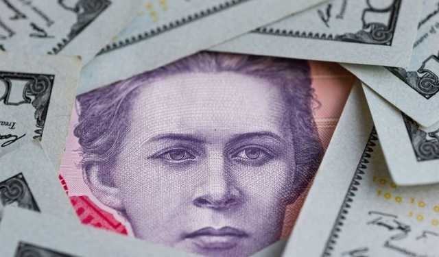 Дешевый доллар скоро закончится: аналитики рассказали, как изменится курс валют в Украине