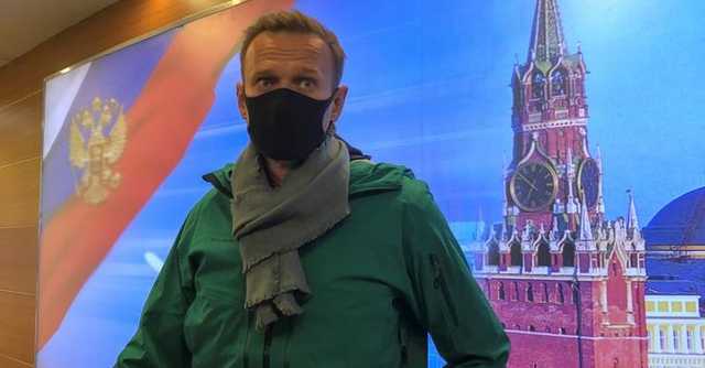 Под стражу по прилету. Что известно о задержании Навального