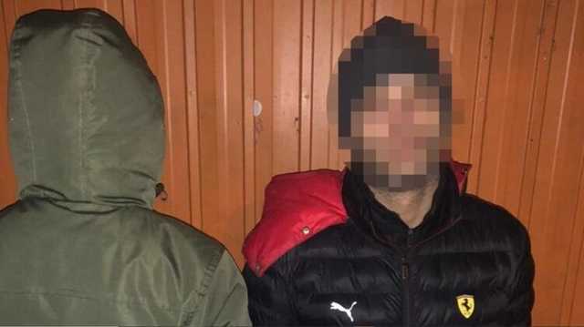 В Киеве вор вынес деньги и золото из квартиры 71-летней киевлянки