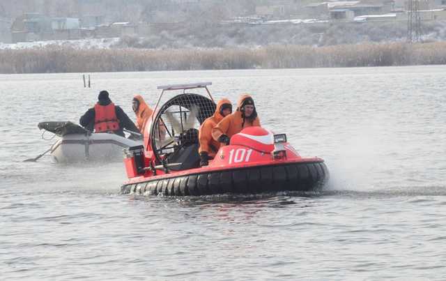 Водохреще в Україні: на водоймах чергуватимуть майже дві тисячі рятувальників