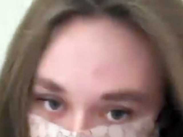 Предполагаемая дочь Путина осмелилась показать лицо на видео