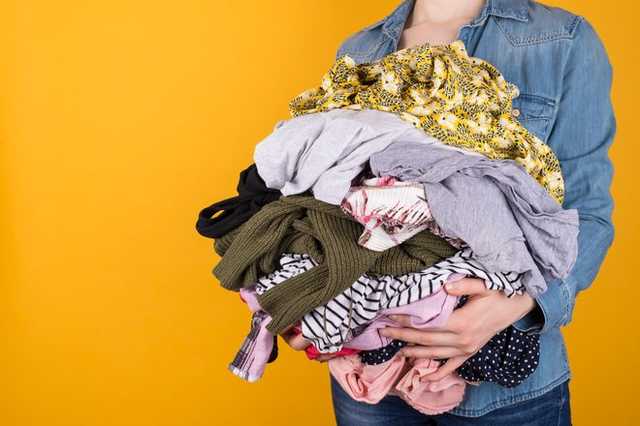 «Фопам» и рынкам хотят запретить торговать одеждой и обувью. На кону – нацбезопасность