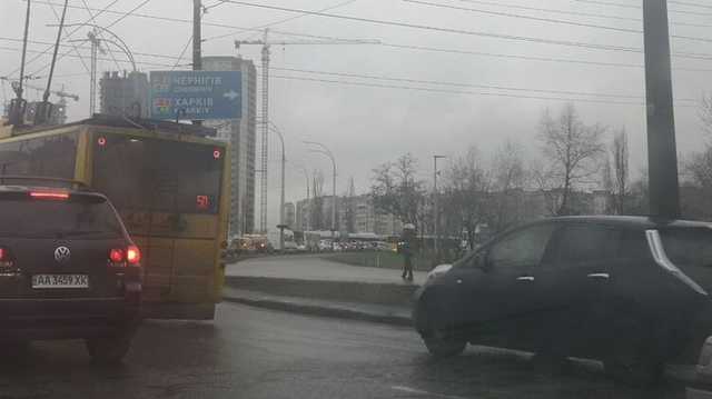 В первый день после локдауна Киев замер в пробках