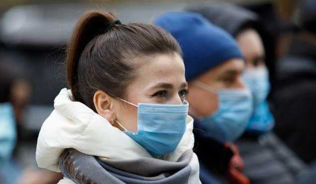 Летальность вырастет: эксперты ожидают более тяжелый период COVID в Украине