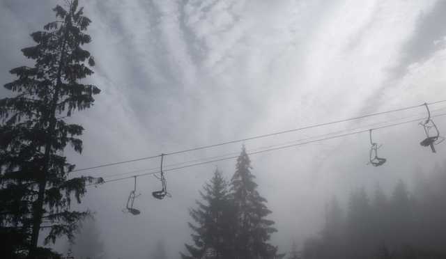 В Карпатах нашли заблудившихся туристов с обмороженными руками и ногами