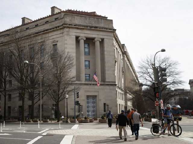 Ексспівробітницю розвідки США засудили на 11 років через плани передати РФ секретні документи