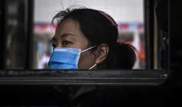 Родные умерших от COVID-19 решили рассказать ВОЗ, как Китай "скрывал правду" о вирусе