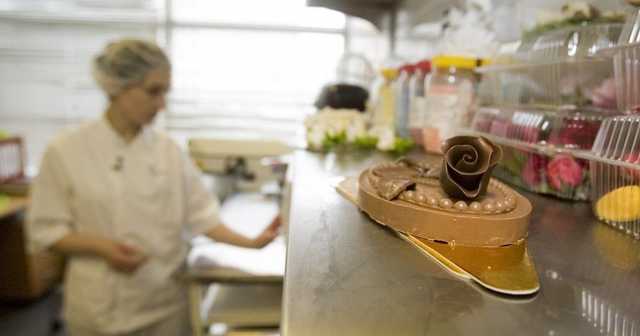 В МОН хотят по-новому учить поваров и кондитеров