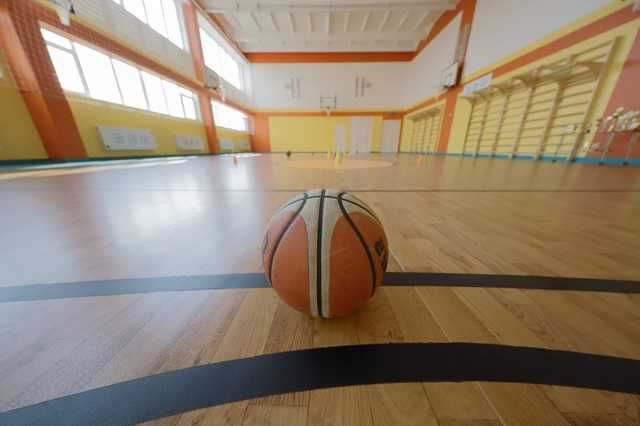 В Запорожье у школьника на уроке физкультуры остановилось сердце