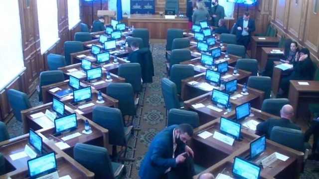 Комитет Верховной Рады не смог рассмотреть выборы мэра в Харькове