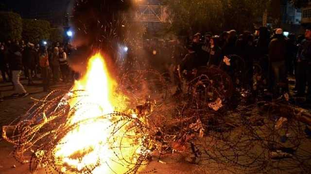 В Ливане протестуют из-за карантина: привлечена армия, сотни пострадавших