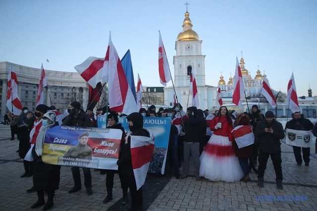 Память погибшего на Майдане белоруса Жизневского почтили в Киеве