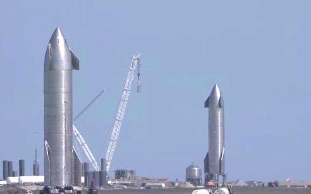 SpaceX    Starship:  