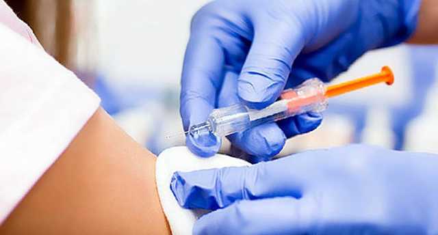 Израиль хочет расширить COVID-вакцинацию. Прививку смогут получить все желающие