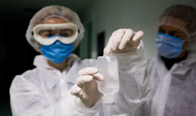 В Испании COVID-19 признали профессиональным заболеванием медиков: что это значит