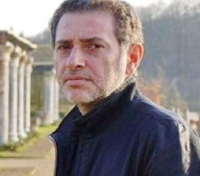 ec eca: ooe ec xeoooo oaxa.  2