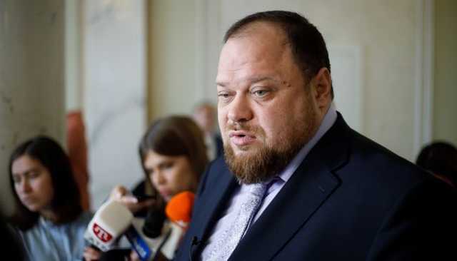 Рада хочет наделить украинцев правом отзыва нардепов