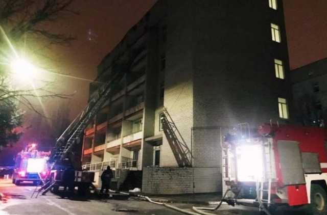 В Запорожье задержали ответственного за пожарную безопасность в сгоревшей инфекционной больнице