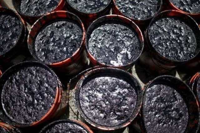 Ціна нафти Brent піднялася вище $60 вперше за рік