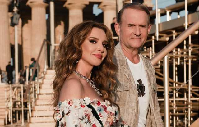 Дружина Медведчука потрапила до бази «Миротворця»