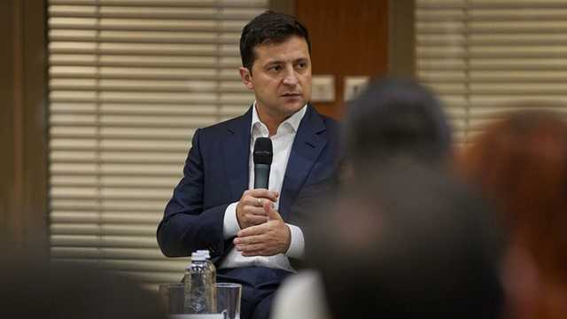 Зеленский обещает не закрывать телеканал "Наш"