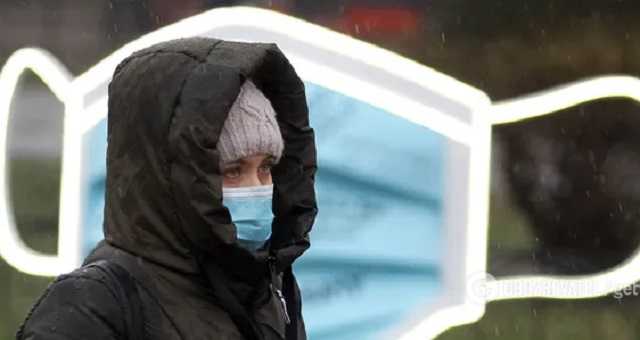 Коллективный иммунитет украинцев к COVID-19 вырабатывается диким способом, как в средневековье, – иммунолог