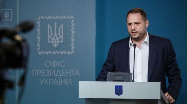 Ермак заявил о возможности объединения "Слуг народа" с "Батькивщиной"