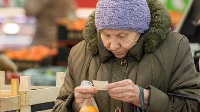 Пенсии в Украине повысят на 500 грн: названа дата