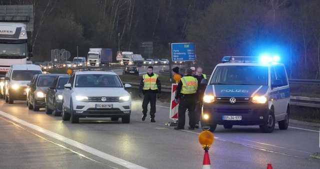 Німеччина закриває кордони для деяких країн через мутацію COVID-19