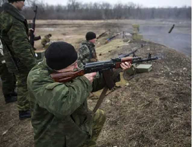 Войска РФ на Донбассе открыли пулеметный и гранатометный огонь по ВСУ