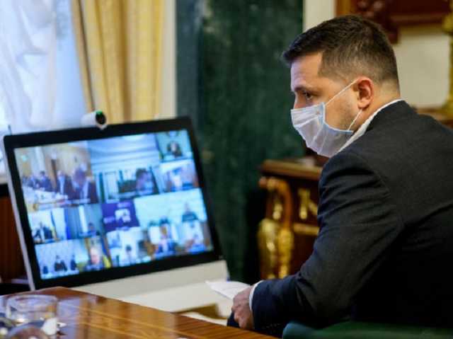 Зеленский предложил Раде не ограничивать полномочия и. о. министра