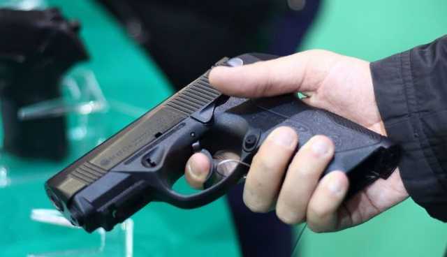 Половина мужчин в Украине хочет иметь огнестрельное оружие для самозащиты, - опрос