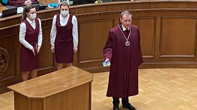 Судья Кичун принес присягу в Конституционном суде: его выдвигала "Слуга народа"