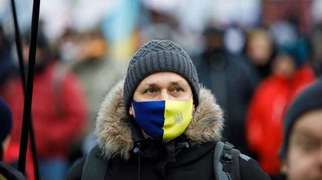 В Украине снова более 8 000 случаев COVID