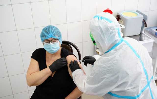 Большинство жителей Германии поддерживают введение COVID-паспортов