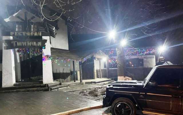 В Днепре произошла стрельба в кафе. Задержаны 15 человек