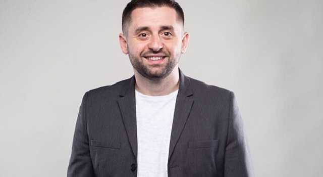 Лоббист табачных корпораций Арахамия хочет облегчить бюджет на 3 миллиарда