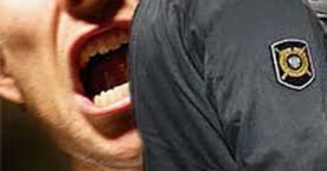 В Луцке студент-наркоман покусал полицейского во время задержания