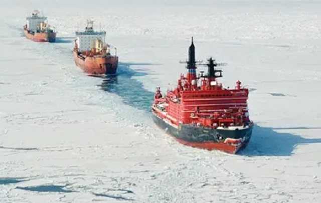 Российские суда попали в "ловушку" в Азовском море