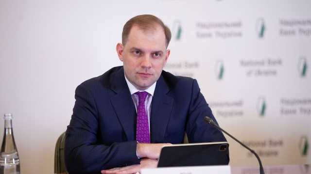 В НБУ объявили, сколько денег ждут от переводов заробитчан в 2021 году