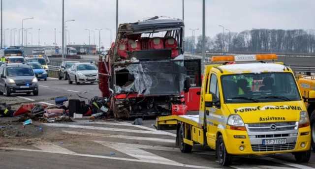 В Польше опознали тела четверых погибших в ДТП украинцев