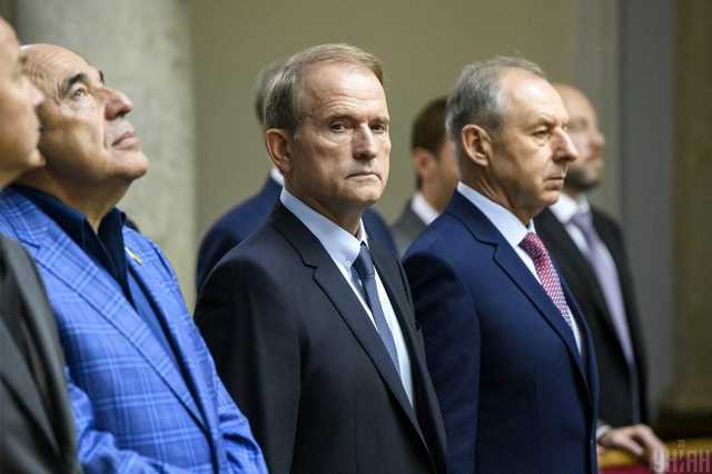 ДБР розслідує пособництво Медведчука і Козака країні-агресору