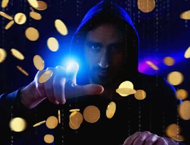 Мошенники открыли охоту на украинцев: три самые опасные схемы и как уберечься