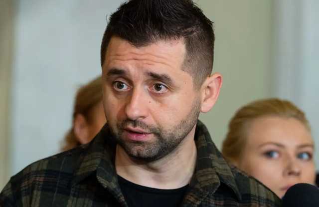 В «Слуге народа» ответили Тимошенко по поводу создания коалиции