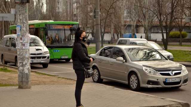 В "оранжевом" Николаеве ужесточили карантин. Школьников переводят на дистанционное обучение