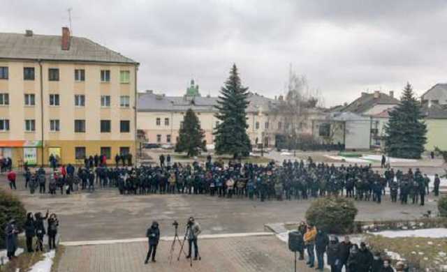 Львовские лесники вышли на протесты