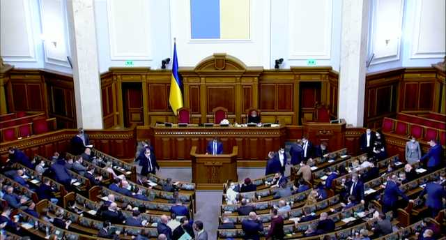 Рада увязла в земельном вопросе