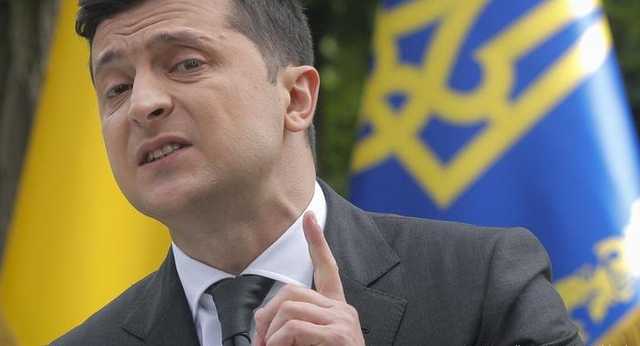 Зеленський викликає в українців переважно негативні емоції, – опитування