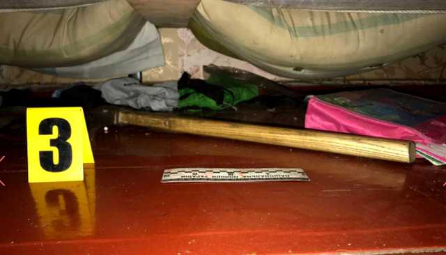 Под Ровно несовершеннолетний зарубил почтальона из-за сумки с деньгами