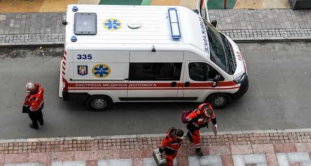 В Киеве за сутки еще более 400 человек заразились COVID-19